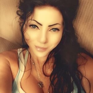 Meet your Posher, Valerie